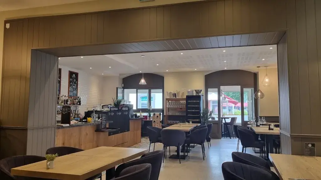 La passerelle - Bar Restaurant restaurante en Cluses