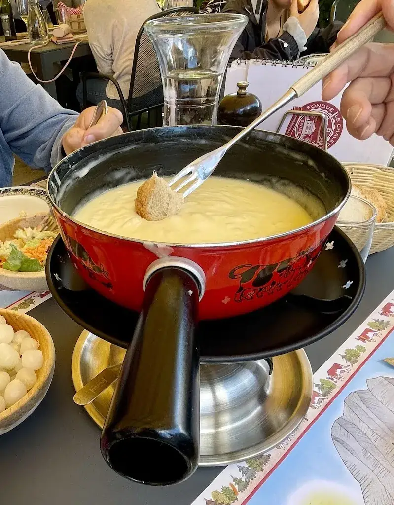 Bernie Rhinerson_La terrasse du chalet_Gruyères_review