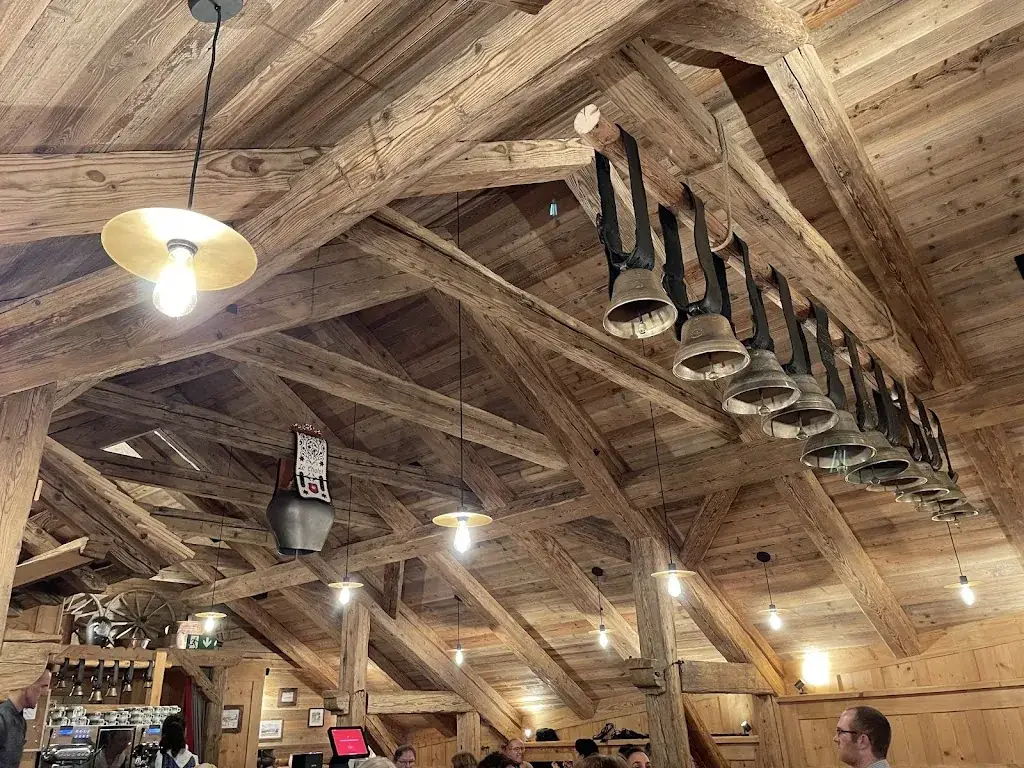 La terrasse du chalet ristorante a Gruyères