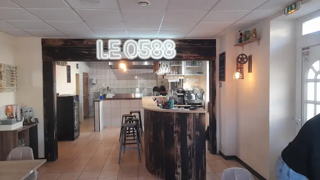 Le 0588 restaurant in Saint-Amé