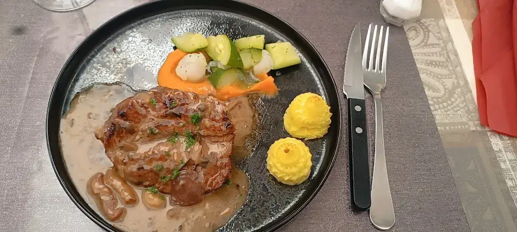 Le Petit Stéphanois - Restaurant_Saint-Étienne-lès-Remiremont_slider_image_3