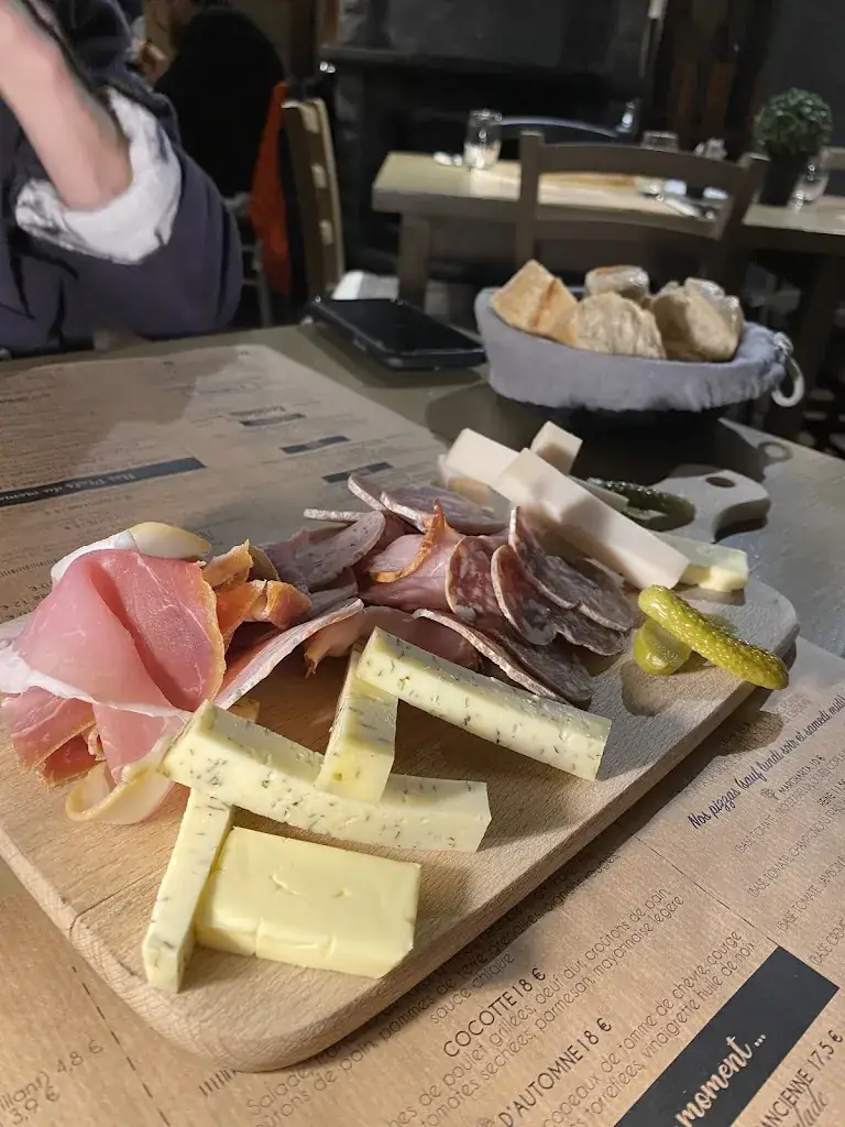 Gabriel OM_Restaurant et pizzeria - Le Chalet D'Etienne_Saint-Étienne-lès-Remiremont_review