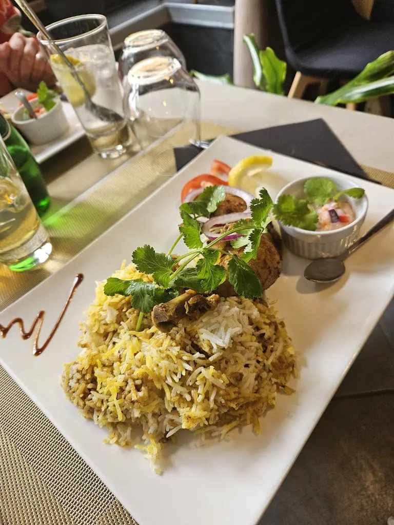 Restaurant Phan'x_Cluses_slider_image_3