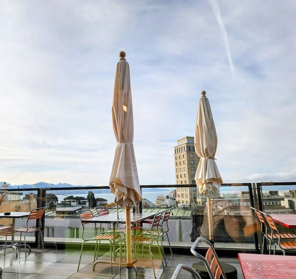 Laura Carcione_Coop Restaurant Lausanne Au Centre_Lausanne_review