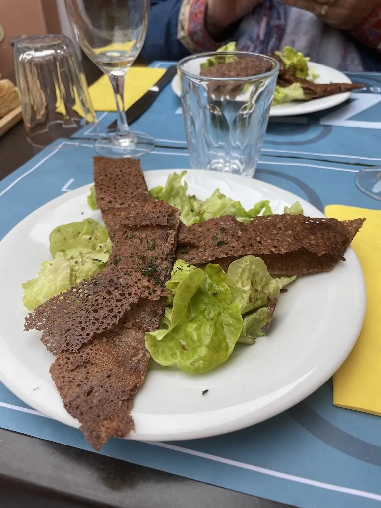 Sylvie Rollet_LE ZEF_Saint-Brice-Courcelles_review