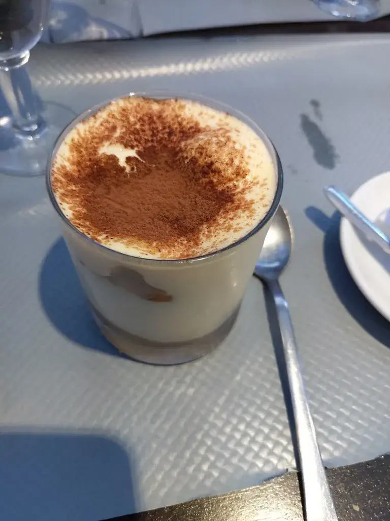 Menu_Restaurant le 8 Mai_Cluses_imagen_5