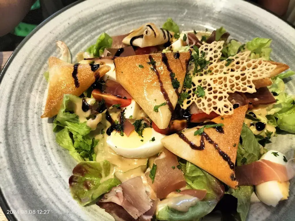 Menu_Restaurant le 8 Mai_Cluses_imagen_9