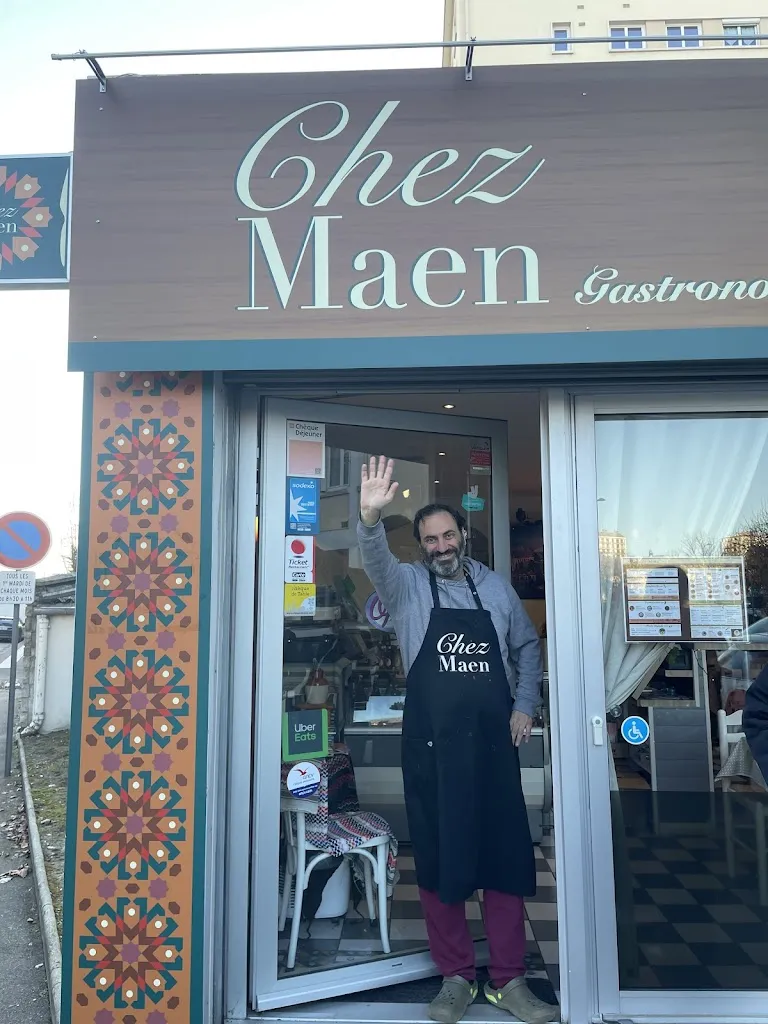 Mega Arsheed_Chez Maen_Saint-André-les-Vergers_review