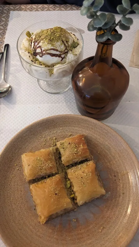 Sandrine Pntln_Chez Maen_Saint-André-les-Vergers_review