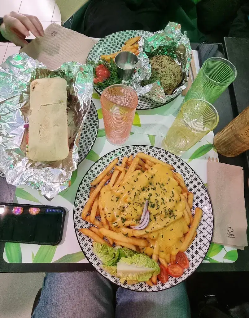 AUX GRANDS N'IMP _Troyes_slider_image_3