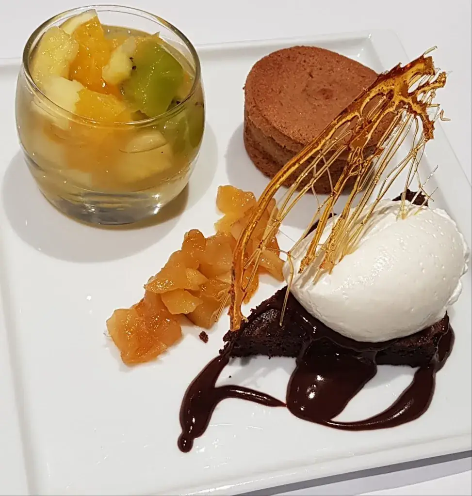 Retour aux Sources restaurant in Amplepuis