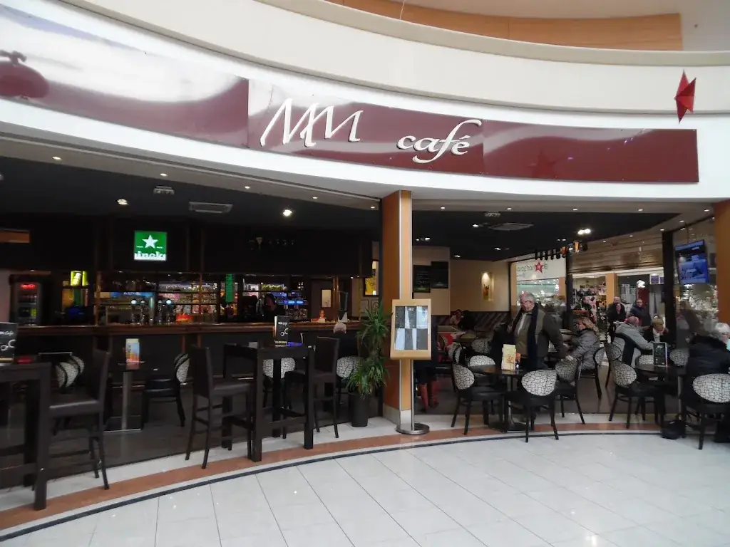 Mm Café restaurant in Romilly-sur-Seine