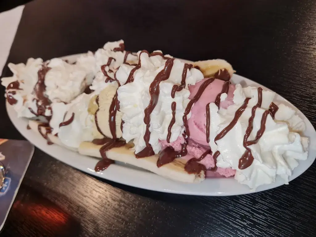 Mm Café_Romilly-sur-Seine_slider_image_2