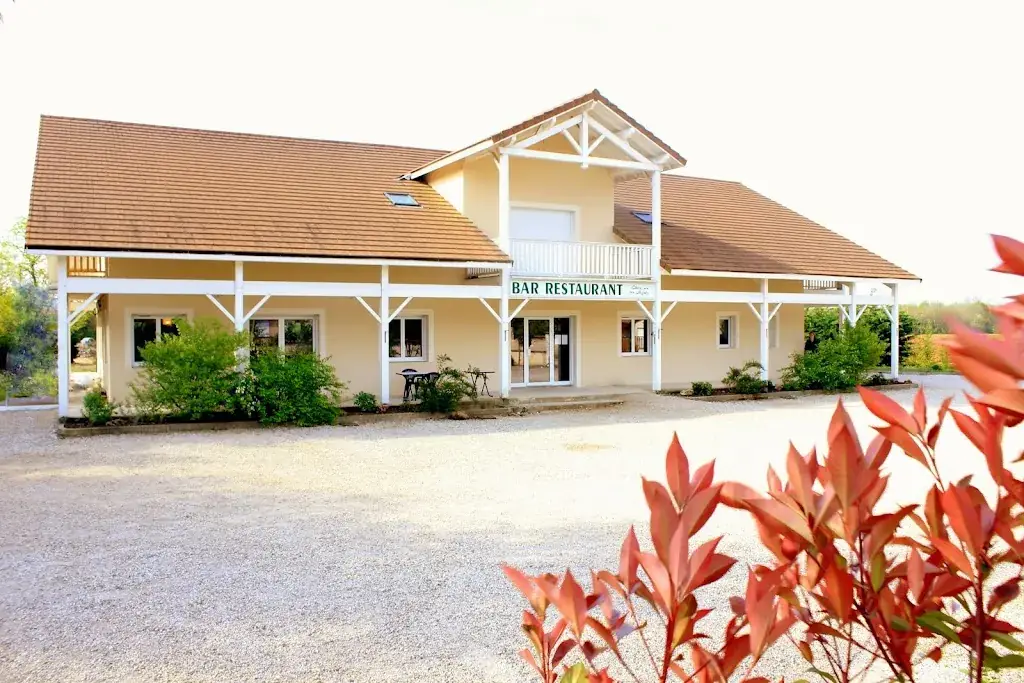 Gîtes chez Agnès_Chazey-sur-Ain_slider_image_1