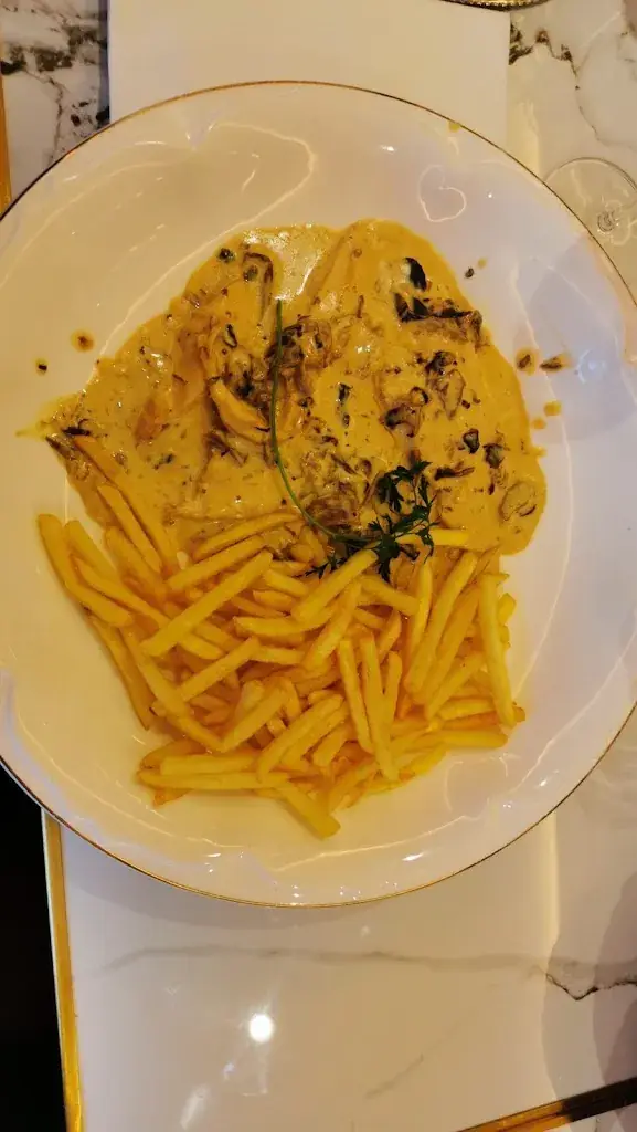 Angèle Hi_Restaurant César_Saint-Julien-lès-Metz_review