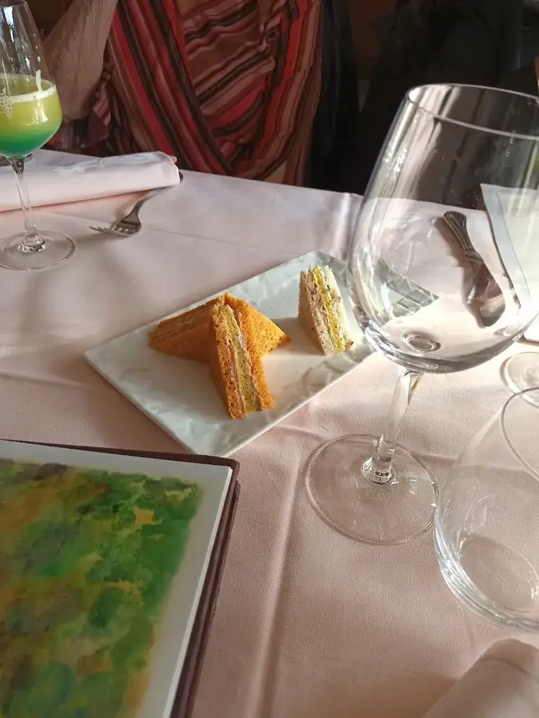 Menu_Restaurant @ Logis Hôtel le Bellevue_Saint-Hippolyte_immagine_2