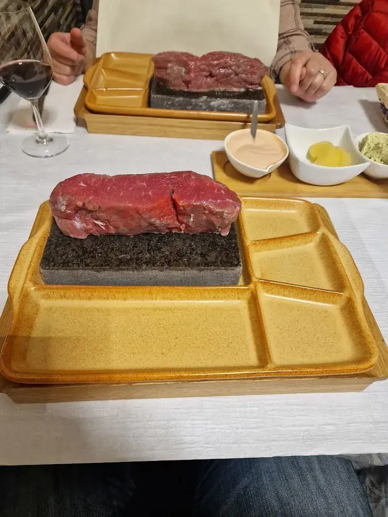 Bistrot_Saint-Léonard_slider_image_3