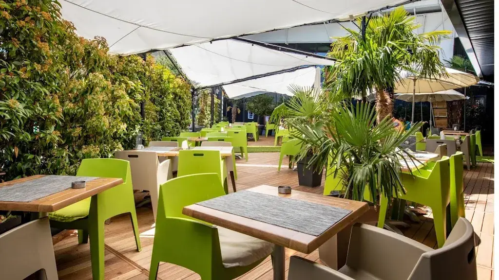 Le Nouveau Monde_Uvrier_slider_image_1