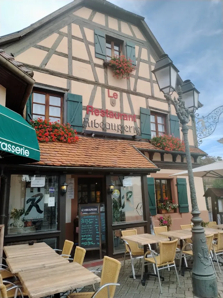 Le Restaurant Ribeaupierre Restaurant in Ribeauvillé