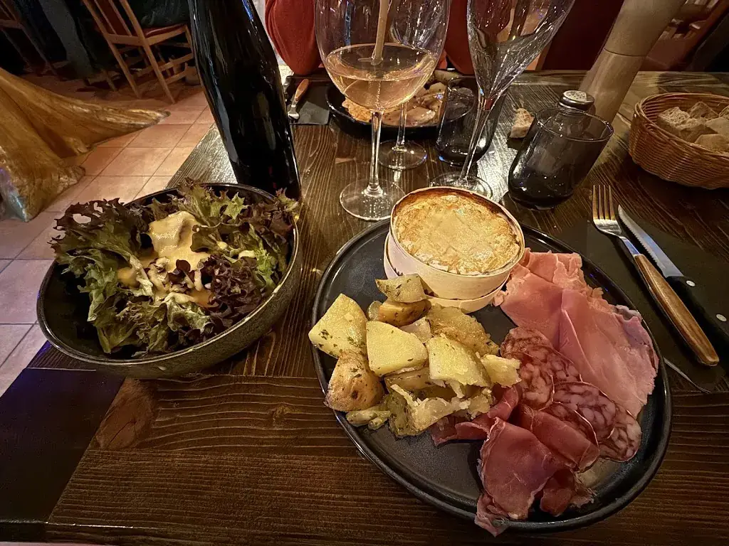 Nicolas G_Restaurant Ferme Auberge du Grand Loup_Crozet_Bewertung