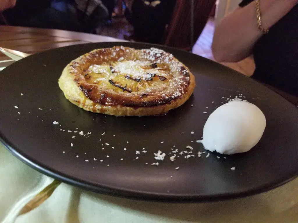 Sean Rollins_Auberge de Sainte Maure_Sainte-Maure_recensione