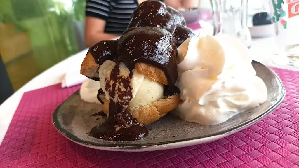 Restaurant Le Coucou_Barberey-Saint-Sulpice_slider_image_3