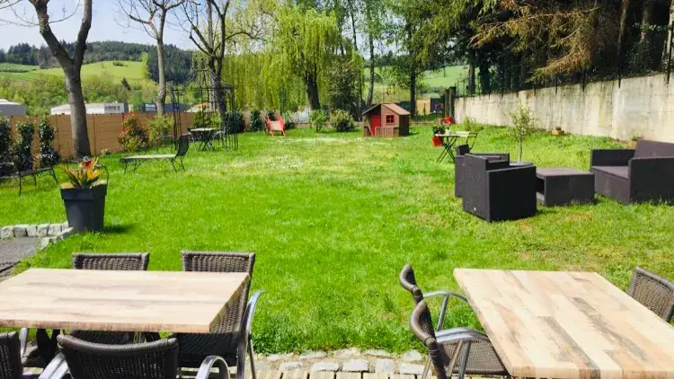 Auberge de la Vallée_Saint-Jean-la-Bussière_slider_image_3