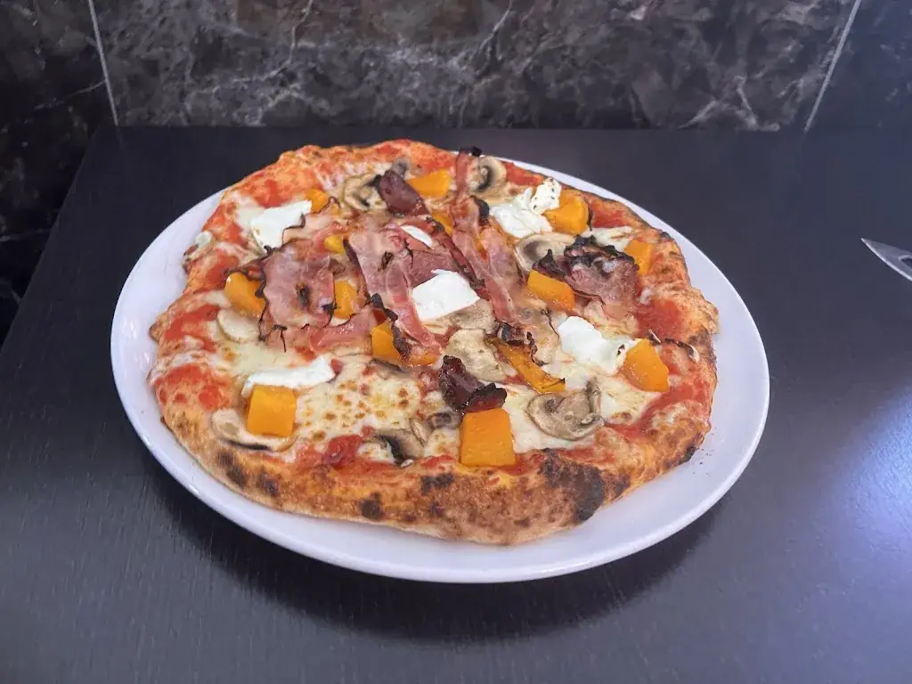 Pizzeria Pizza Marino_Saint-Nicolas-de-Port_slider_image_3