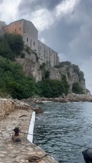 Victoria Quynh_La Guérite - Cannes_Cannes_review