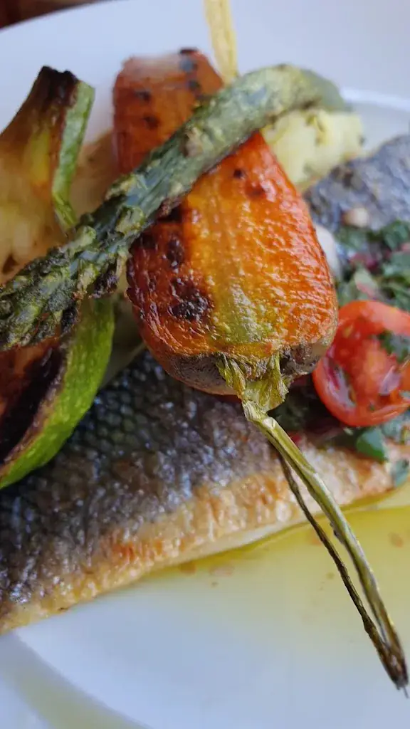 Restaurant La Tonnelle_Cannes_slider_image_2