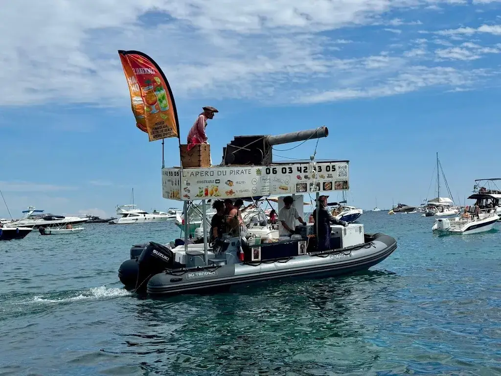 L’apéro du Pirate_Cannes_slider_image_3