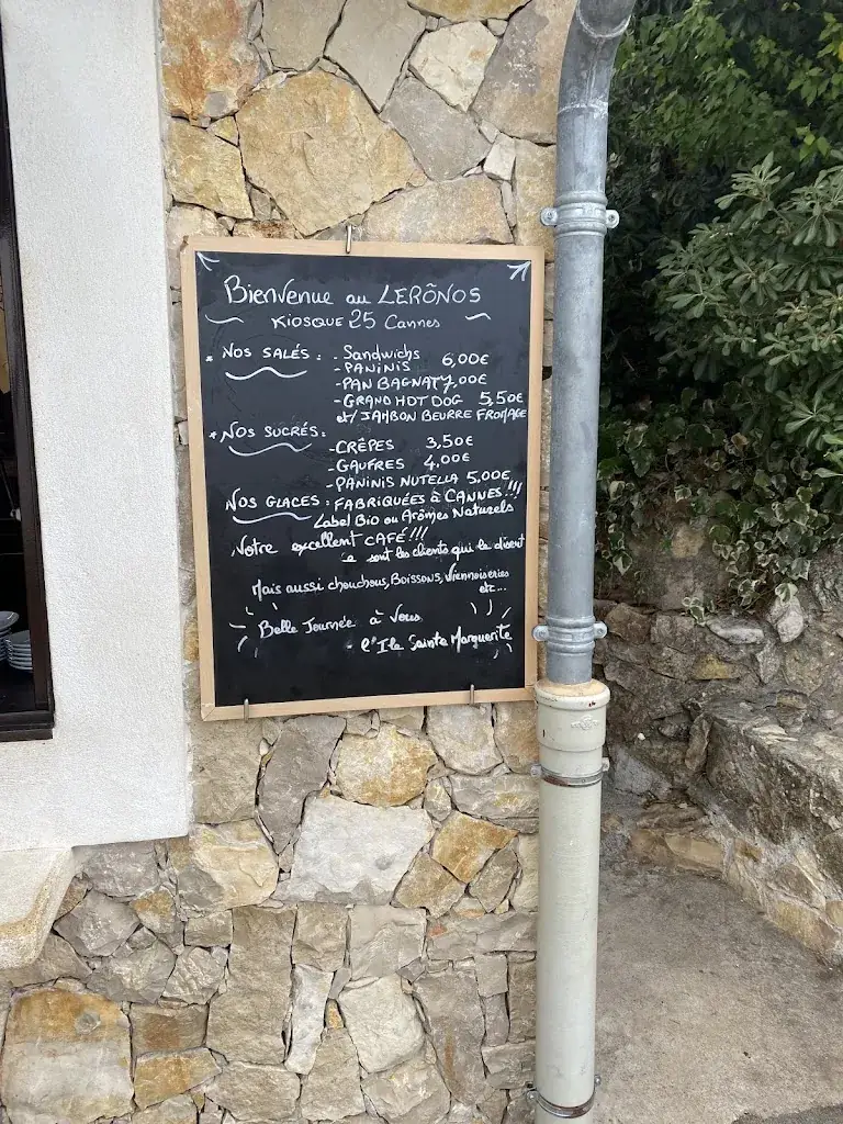 Menu_Le Lerõnos_Cannes_immagine_4