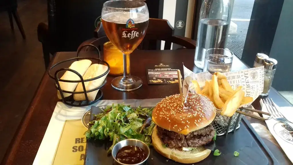 peter butler_Au Bureau - Pub et Brasserie_Saint-Parres-aux-Tertres_recensione