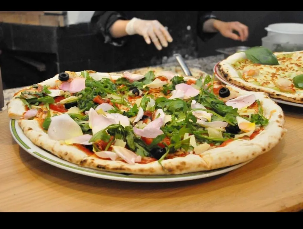 Menu_Pizzeria Les Roses Saizerais à emporter_Saizerais_image_2