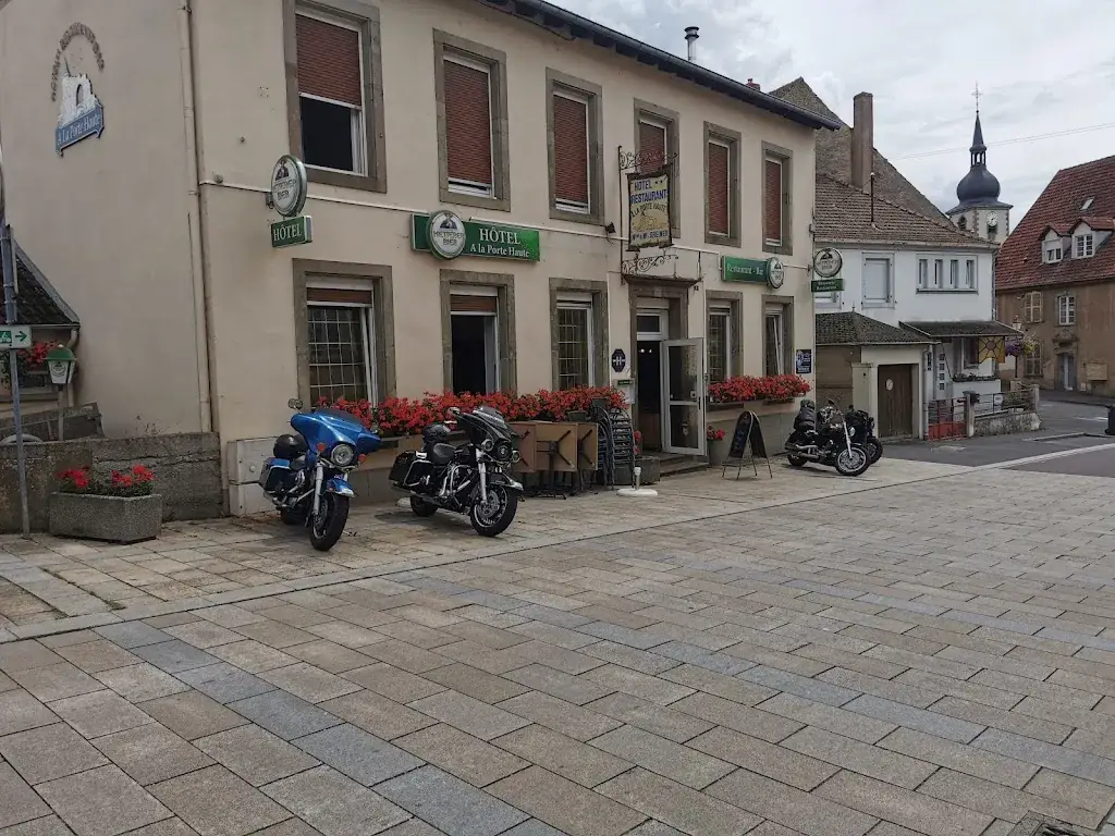 À LA PORTE HAUTE - HÔTEL RESTAURANT GREINER restaurant in Sarre-Union