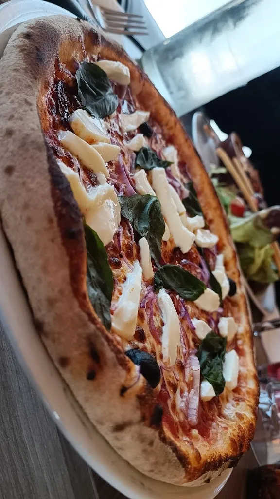 Tradi'Pizz Les Abrets_Pizzeria Villa palmiers_Chimilin_review