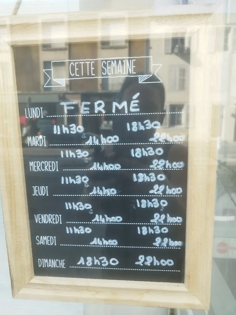 Menu_La Petite Mer Égée_Saint-Max_imagen_2