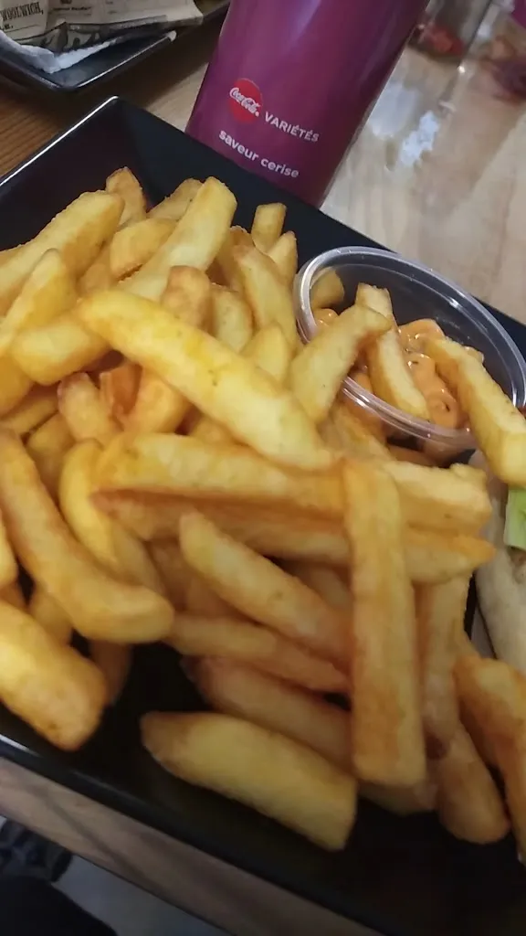 La Petite Mer Égée_Saint-Max_slider_image_2