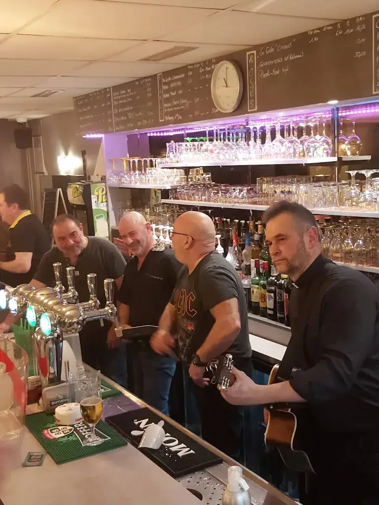 Richard KIMBERGT_J 23_Saint-Max_review