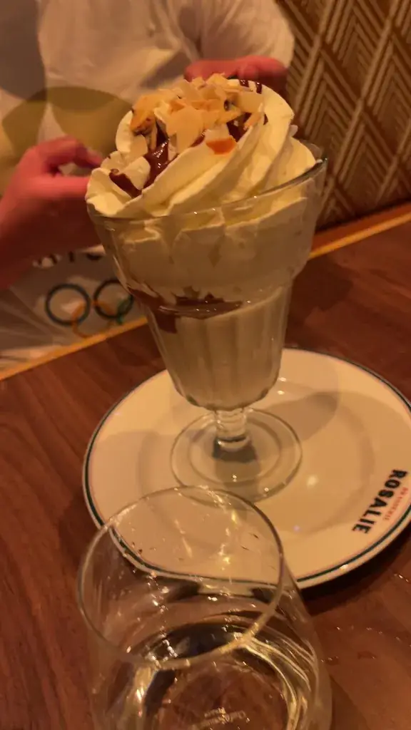 Brasserie Rosalie_Chessy_slider_image_2