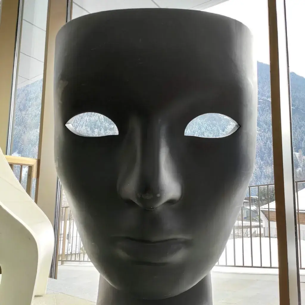 Martin Vallo_Cascade_Italy_review