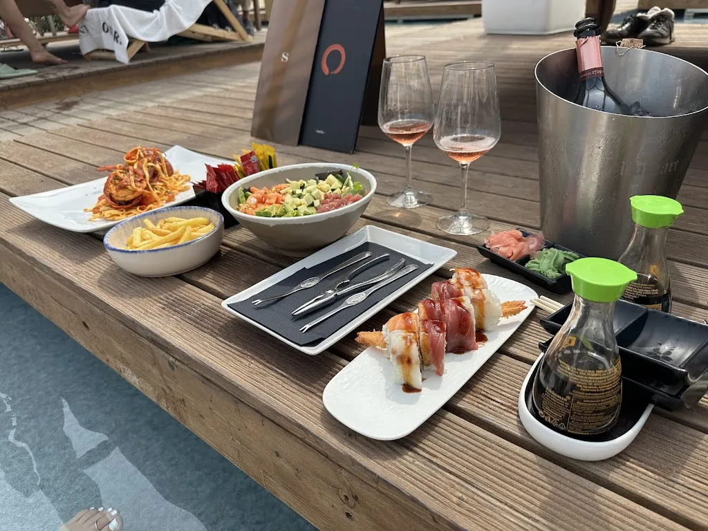 Ashwin Muthiah_Sand Beach Club_Italy_recensione