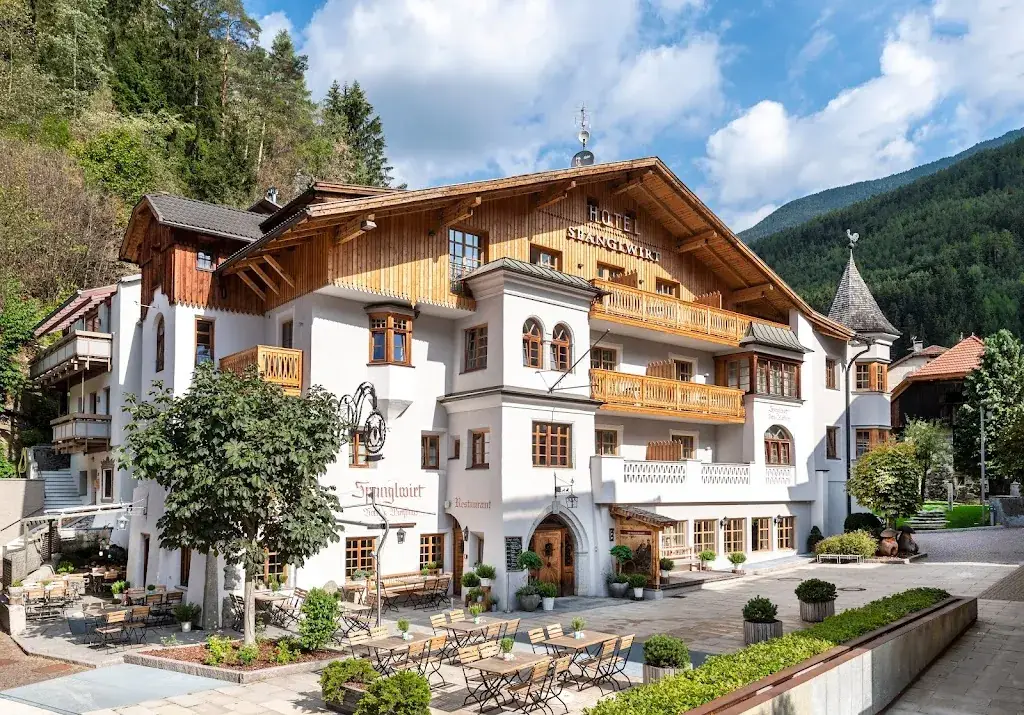 Hotel Restaurant Spangla_Italy_slider_image_1