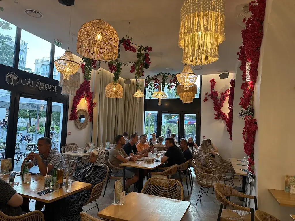 Iain Tobin_Cala Verde_Chessy_review