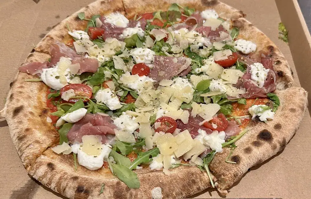 Sander van der Wel_TradiPizz_Sainte-Marie-aux-Chênes_review