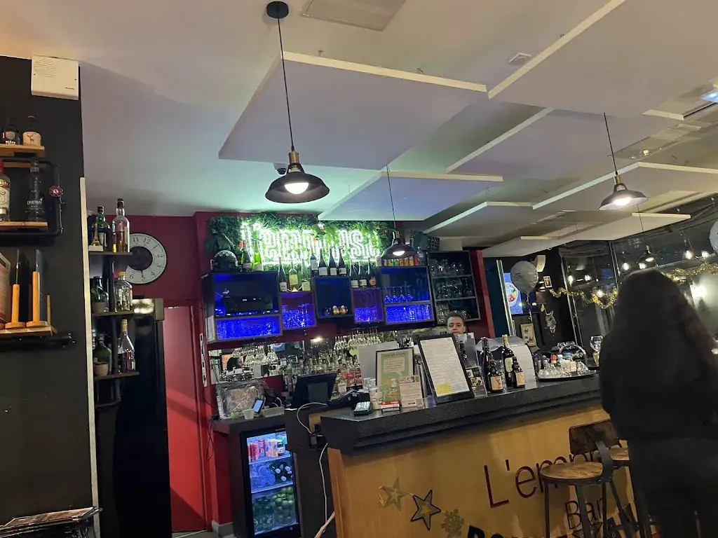 John Raises_L'Emphase_Chessy_Bewertung