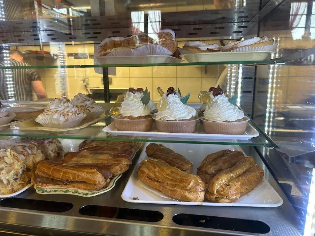 Kevin KAZ Müller_Chez Cathy_Scherwiller_review