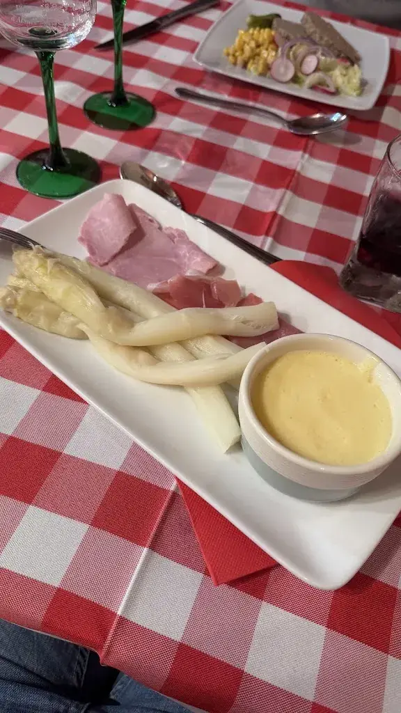 Nicolas_Auberge De La Charriole_Taintrux_recensione