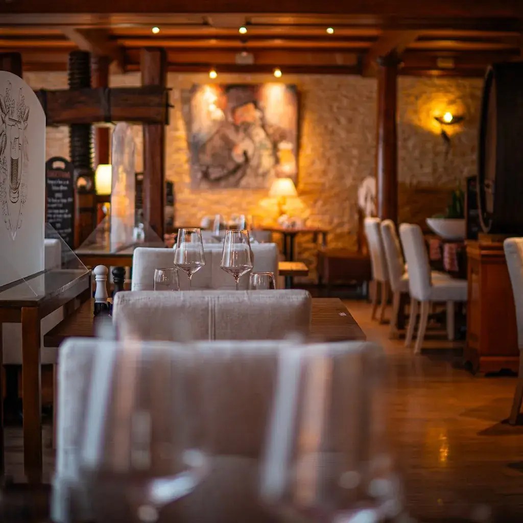 Auberge Les Houblonnières restaurant in Stutzheim-Offenheim