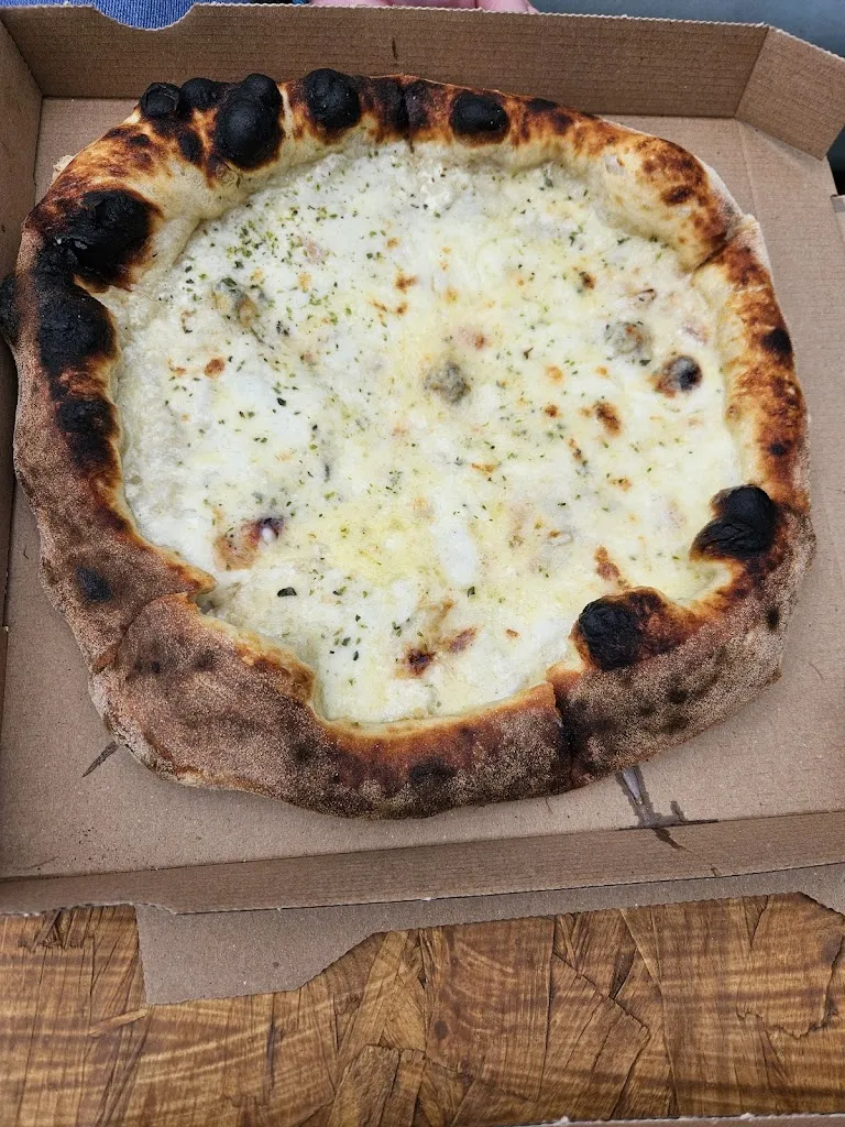 olive_Nonna Pizza Napolitana_Scy-Chazelles_review